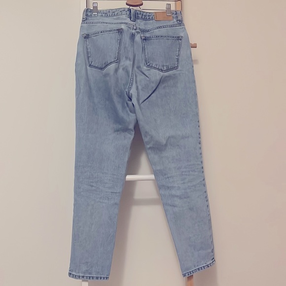 Frank & Oak light wash, high-waist jeans - Picture 2 of 3